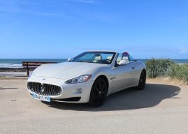 La Maserati GranCabrio à l’essai sur la côte sauvage