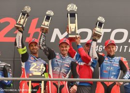 Honda gagne les 24h du Mans Moto