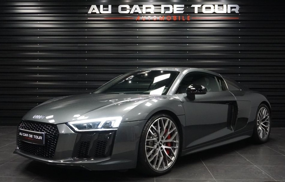 À Tours les voitures les plus dingues !