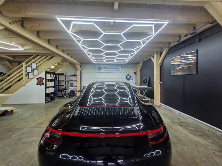 PRÈS DE CHEZ VOUS À CHINON – CLEAN WASHING