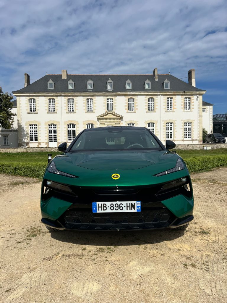 Lotus Eletre, osez l’audace