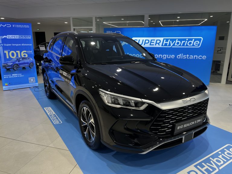 À Cesson-Sévigné, ANTOINE BOURDY présente le nouveau Sealion 5 DM-i