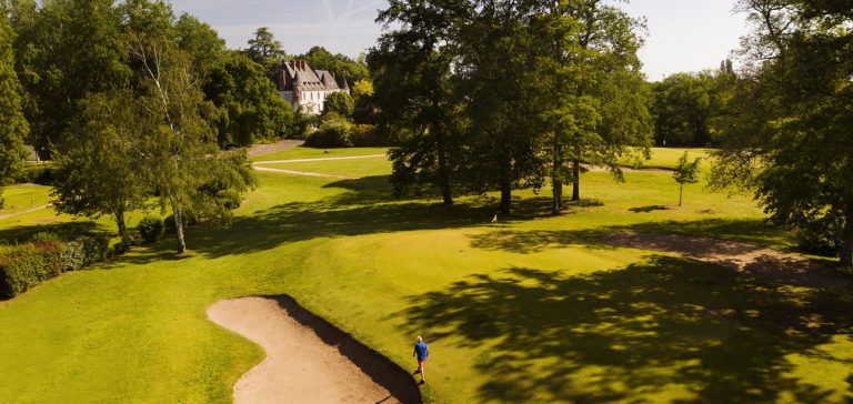LE GOLF D’ORLÉANS-DONNERY se savoure aux beaux jours